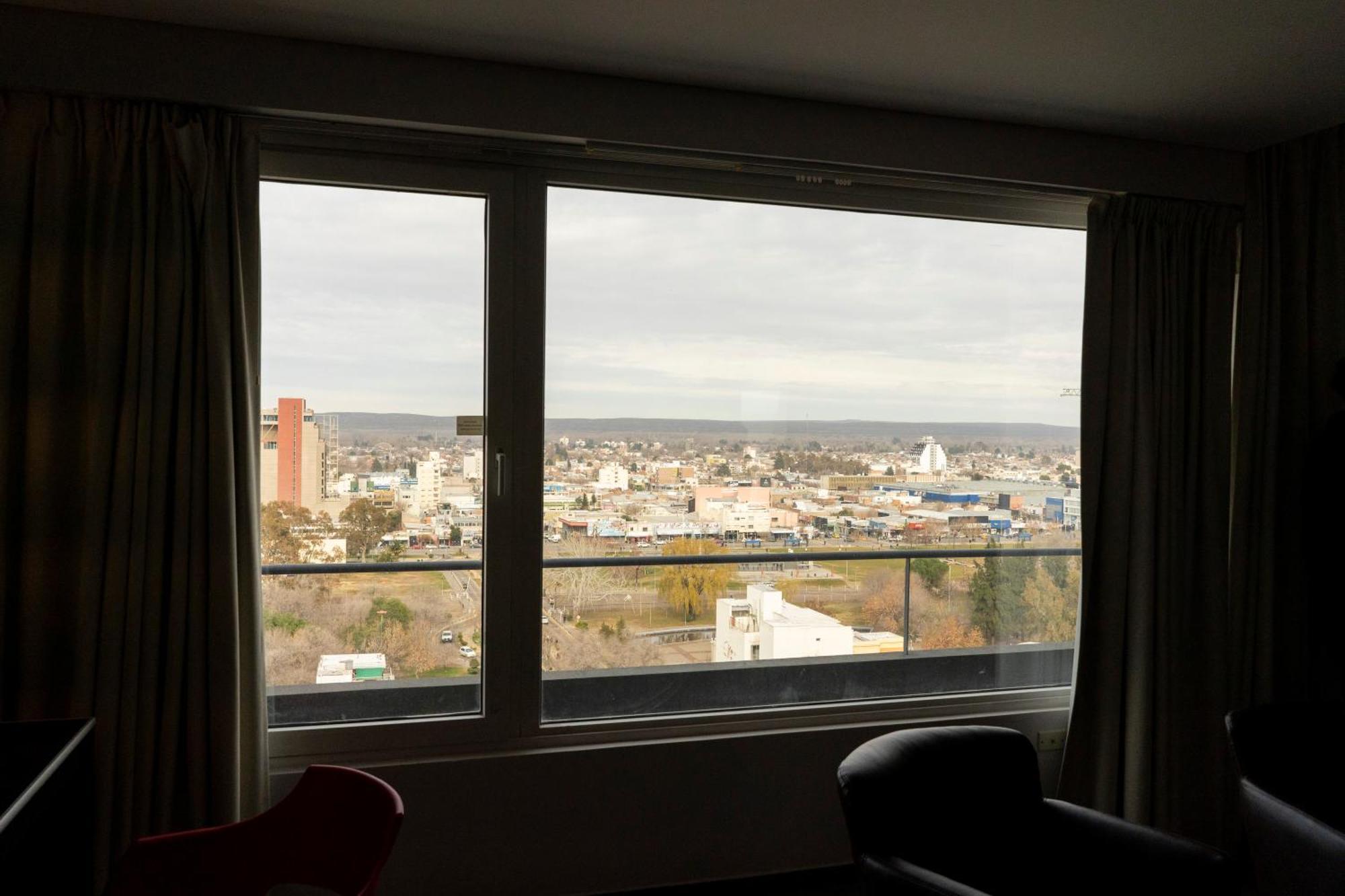 Hotel Neu 354 Neuquén Zewnętrze zdjęcie
