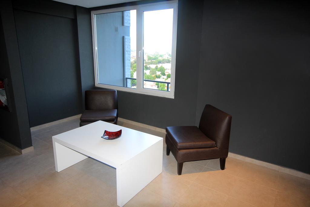 Hotel Neu 354 Neuquén Zewnętrze zdjęcie