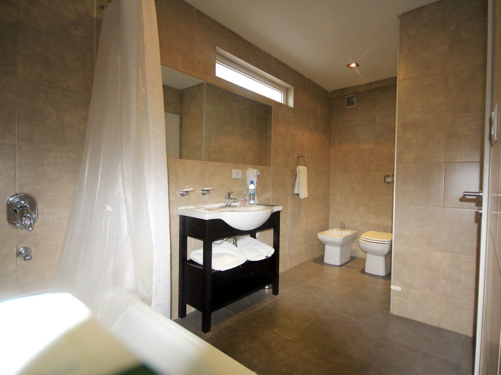 Hotel Neu 354 Neuquén Zewnętrze zdjęcie